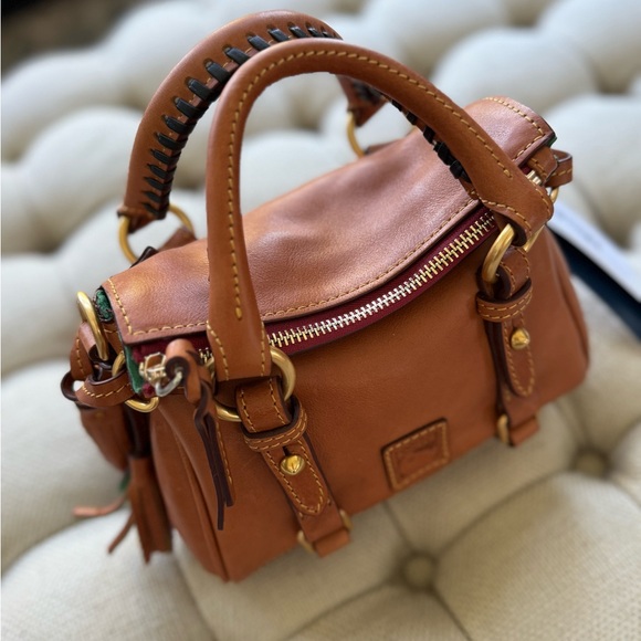 NWT Dooney & Bourke Nano Florentine Satchel in Natural - Picture 2 of 16